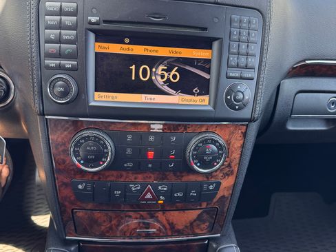 Used 2010 Mercedes-Benz GL 450 4MATIC image 20