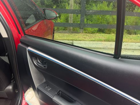 Used 2016 Toyota Corolla S FWD image 2