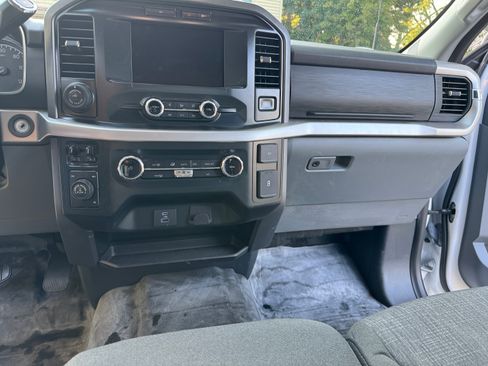 Used 2022 Ford F150 XLT w/ Equipment Group 301A Mid AWD/4WD image 9