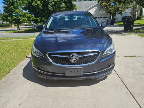 Used 2017 Buick LaCrosse Preferred image 16