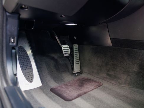 Used 2007 BMW M5 image 32