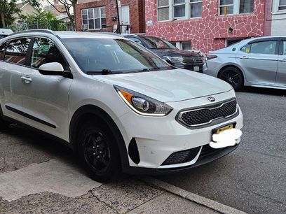 Used 2018 Kia Niro LX