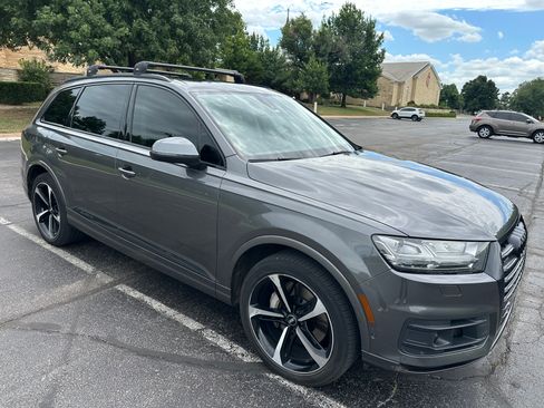 Used 2019 Audi Q7 3.0T Prestige w/ Prestige Package AWD/4WD image 1