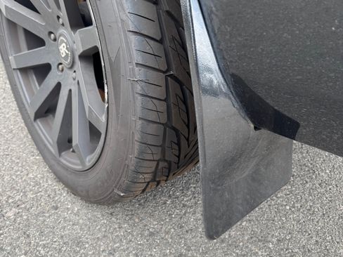 Used 2015 RAM 1500 Limited image 20