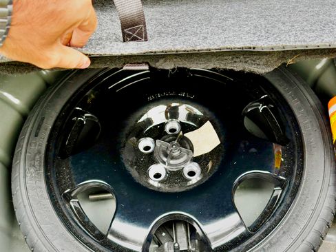 Used 2018 Ford Mustang Premium w/ Equipment Group 201A image 9