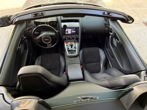 Used 2014 Jaguar F-TYPE Convertible RWD image 21