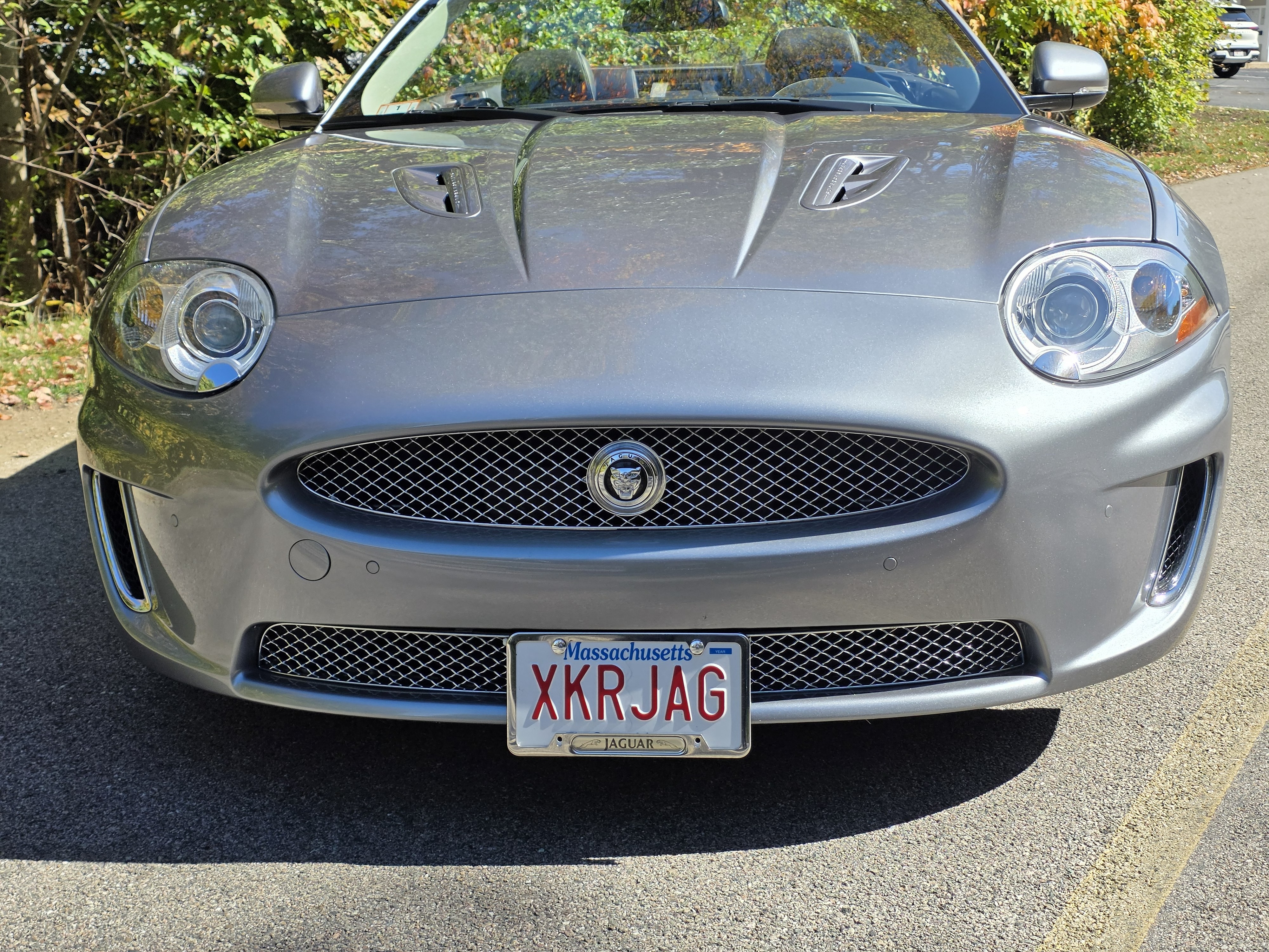 Used 2011 Jaguar XKR R RWD image 13