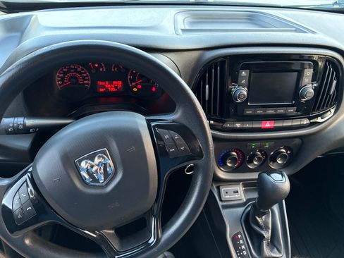 Used 2018 RAM ProMaster City Tradesman FWD image 15
