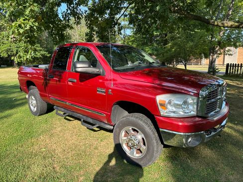 Used 2009 Dodge Ram 2500 Truck SLT w/ Popular Equipment Group image 6
