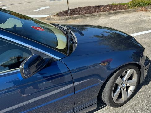 Used 2005 BMW 325Ci Convertible image 2