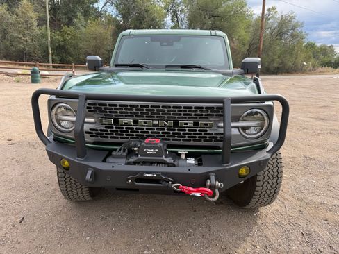 Used 2025 Ford Bronco Badlands AWD/4WD image 2