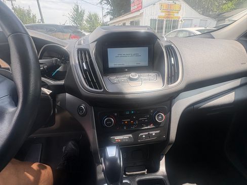 Used 2019 Ford Escape SEL FWD image 12