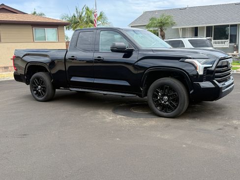 Used 2024 Toyota Tundra SR w/ SR Tow Package AWD/4WD image 27