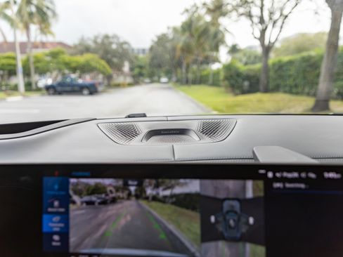 Used 2024 BMW X5 M Competition w/ Executive Package image 22