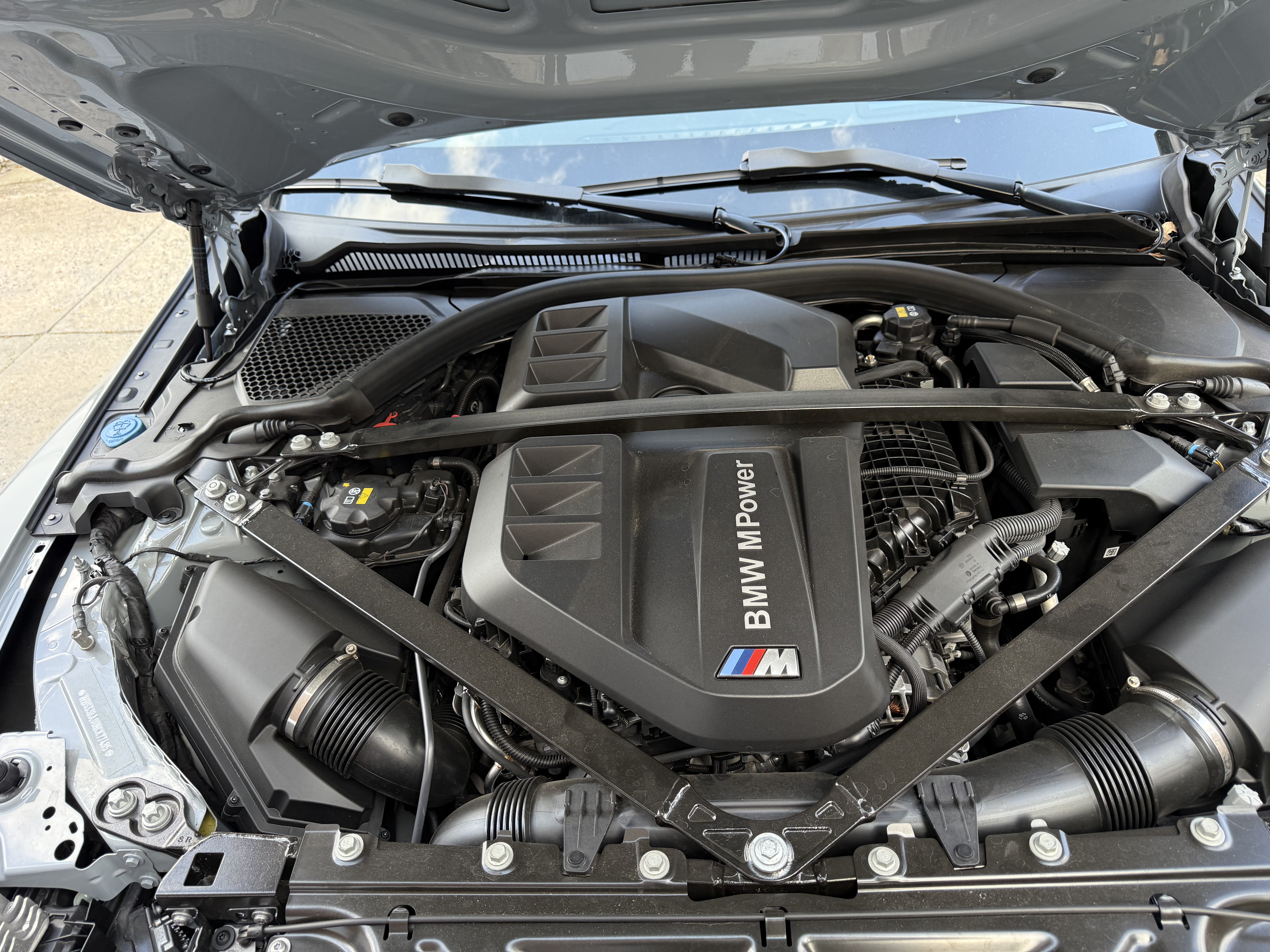 Used 2022 BMW M4 xDrive Competition w/ Executive Package AWD/4WD image 11