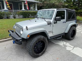 Used 2012 Jeep Wrangler Sport AWD/4WD video 1