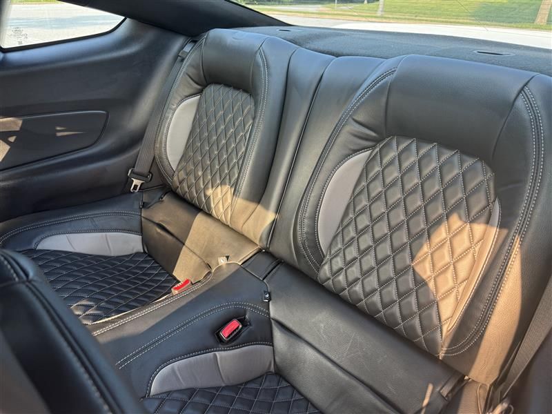 Used 2016 Ford Mustang GT RWD image 8