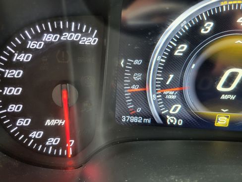 Used 2016 Chevrolet Corvette Z06 RWD image 10