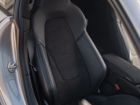 Used 2022 Porsche 911 GT3 image 11