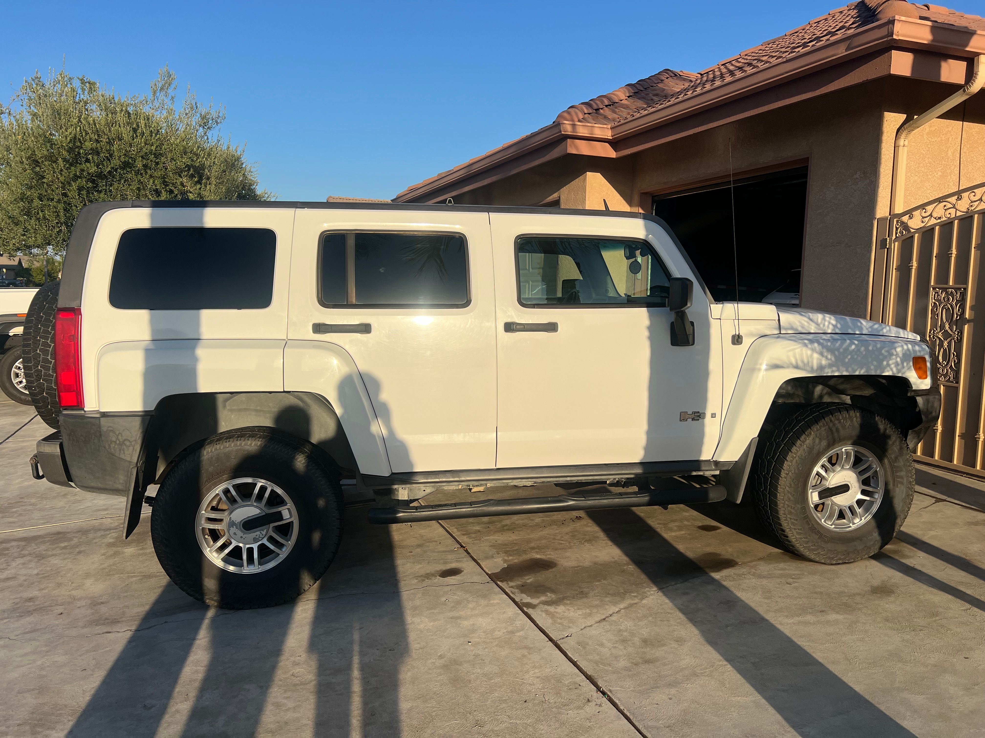 Used 2006 HUMMER H3 AWD/4WD image 5