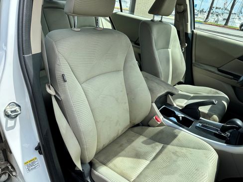 Used 2015 Honda Accord LX image 16
