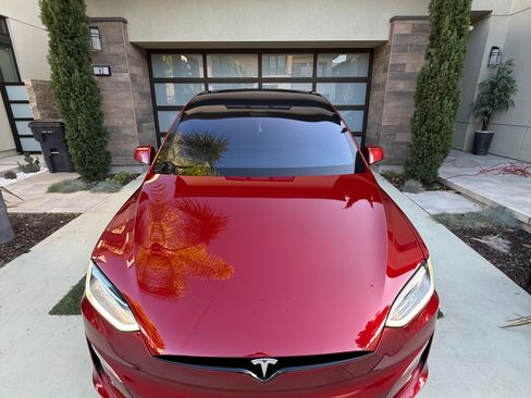 Used 2023 Tesla Model X AWD/4WD image 2