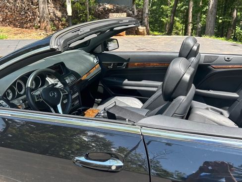 Used 2016 Mercedes-Benz E 550 Cabriolet image 6