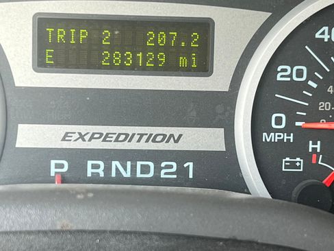Used 2006 Ford Expedition Limited AWD/4WD image 16
