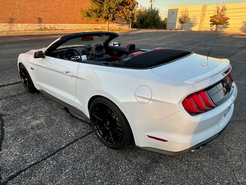 Used 2020 Ford Mustang GT Premium w/ Equipment Group 401A image 8