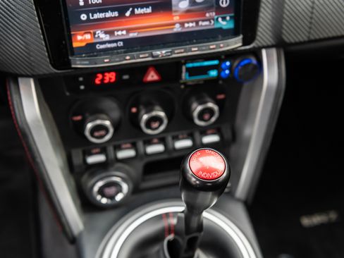 Used 2016 Subaru BRZ Limited w/ Popular Package #4 image 28