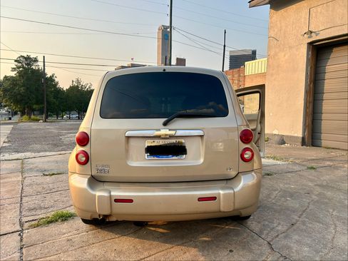 Used 2006 Chevrolet HHR LT FWD image 5