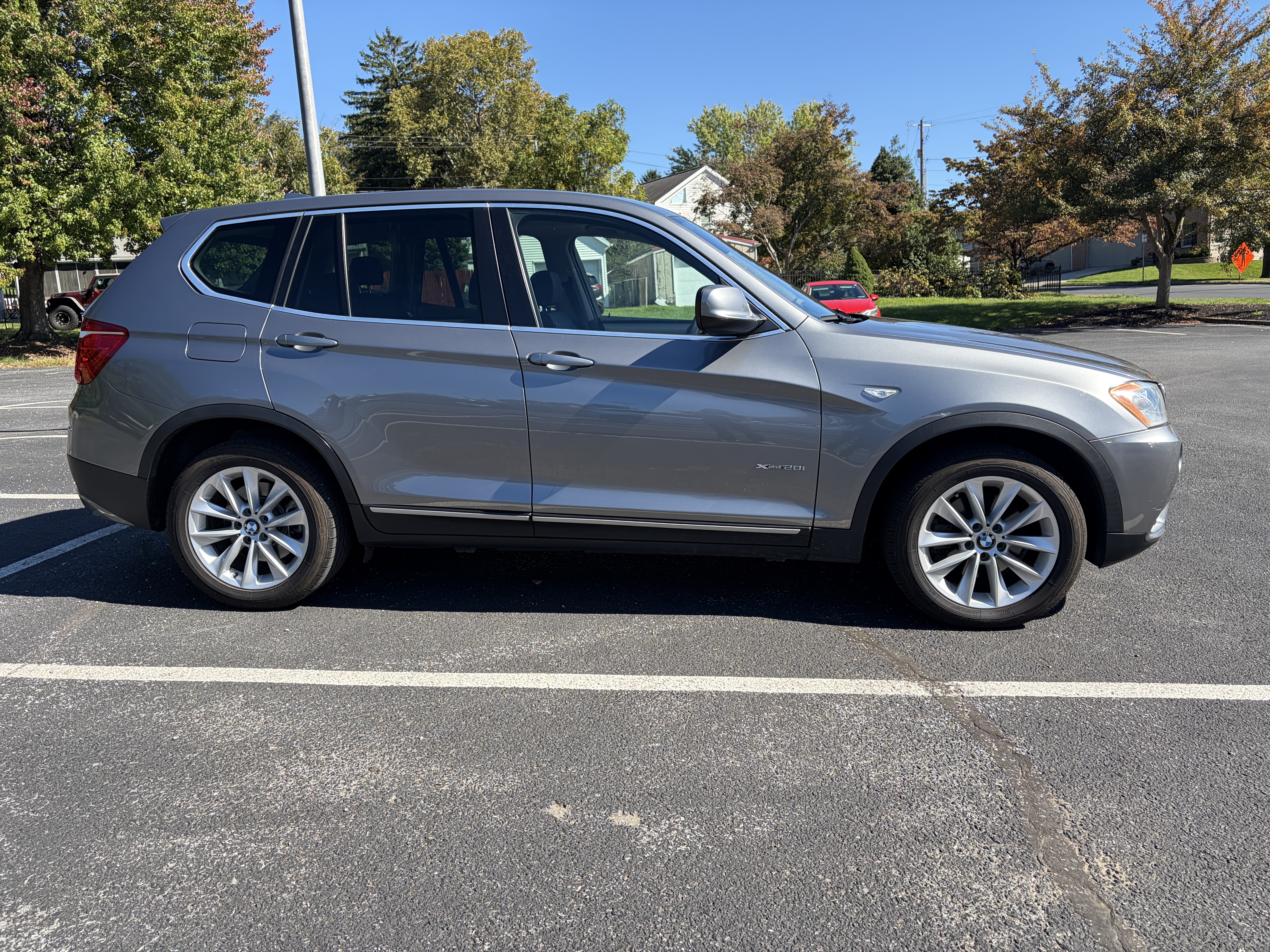 Used 2014 BMW X3 xDrive28i AWD/4WD image 5