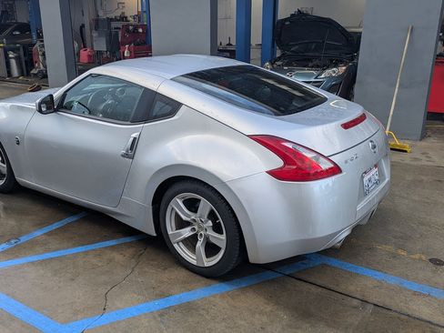 Used 2012 Nissan 370Z Touring image 1