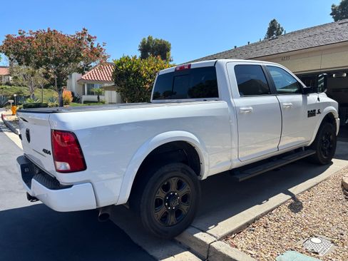 Used 2018 RAM 2500 Big Horn w/ Sport Appearance Group image 4