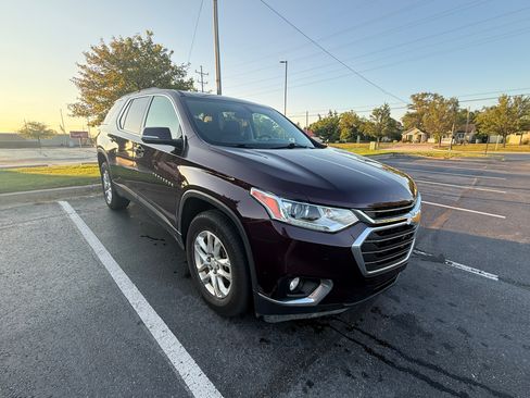 Used 2019 Chevrolet Traverse LT AWD/4WD image 4