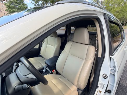 Used 2016 Honda CR-V Touring image 14