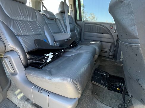 Used 2005 Honda Odyssey EX-L image 11
