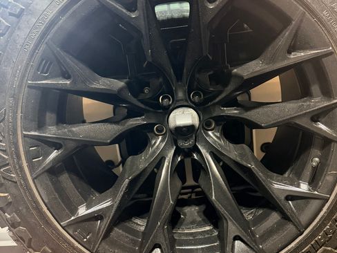 Used 2022 Jeep Wrangler Unlimited Sahara w/ Cold Weather Group image 9