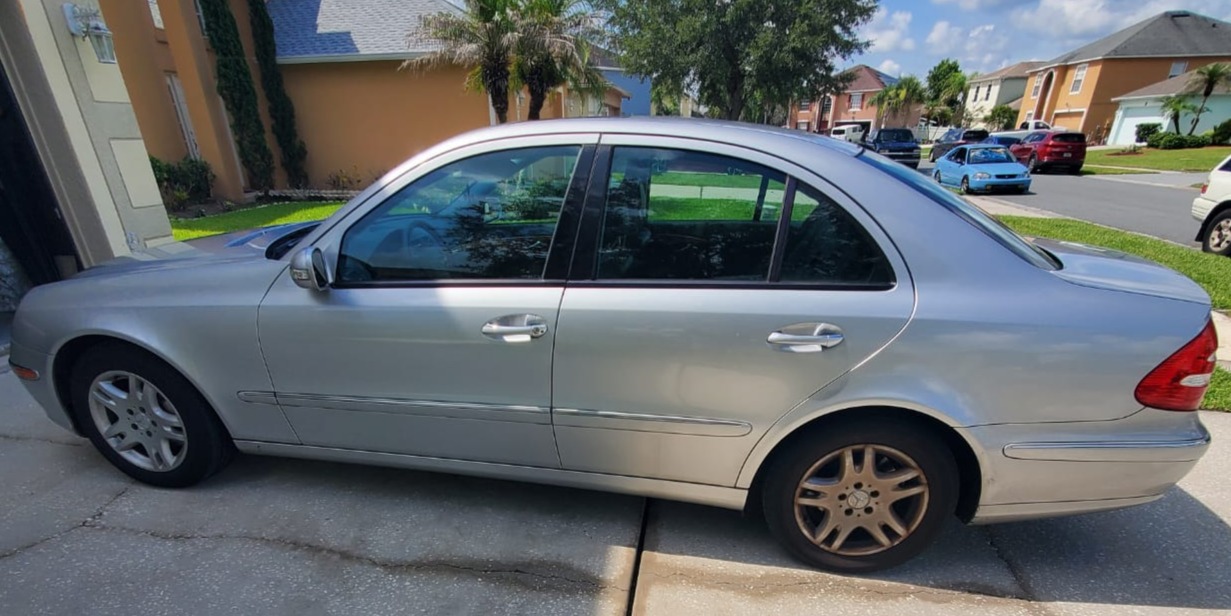 Used 2006 Mercedes-Benz E 350 Sedan image 10