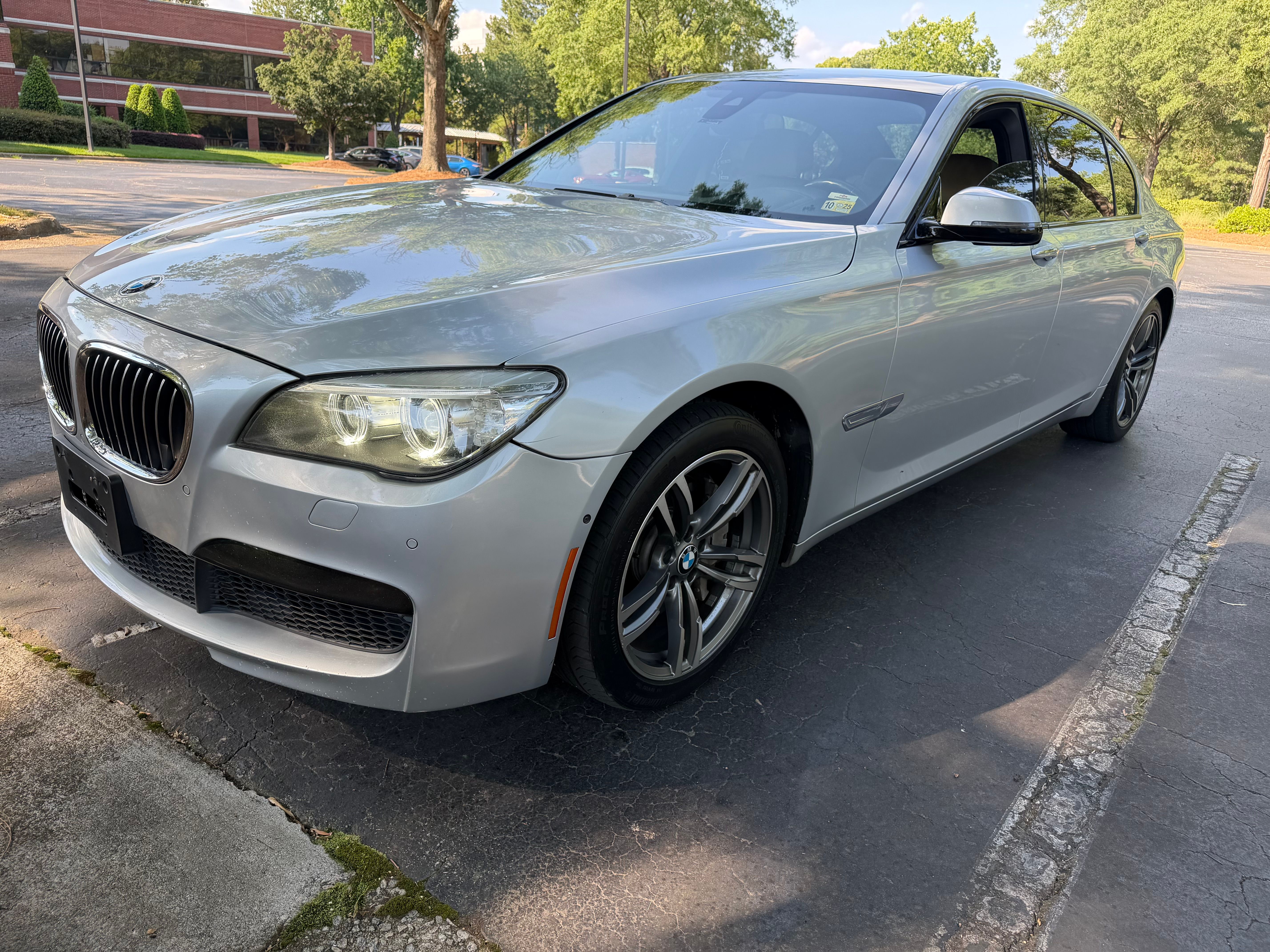 Used 2014 BMW 740Li xDrive AWD/4WD image 8