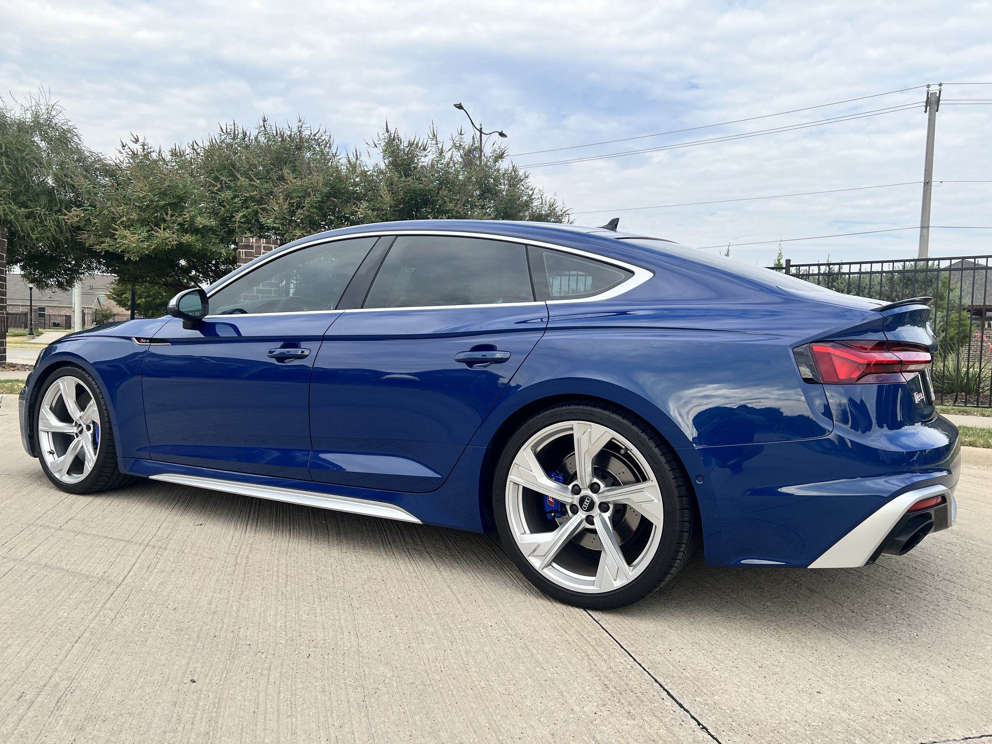 Used 2021 Audi RS 5 Sportback w/ Ascari Launch Edition AWD/4WD image 2