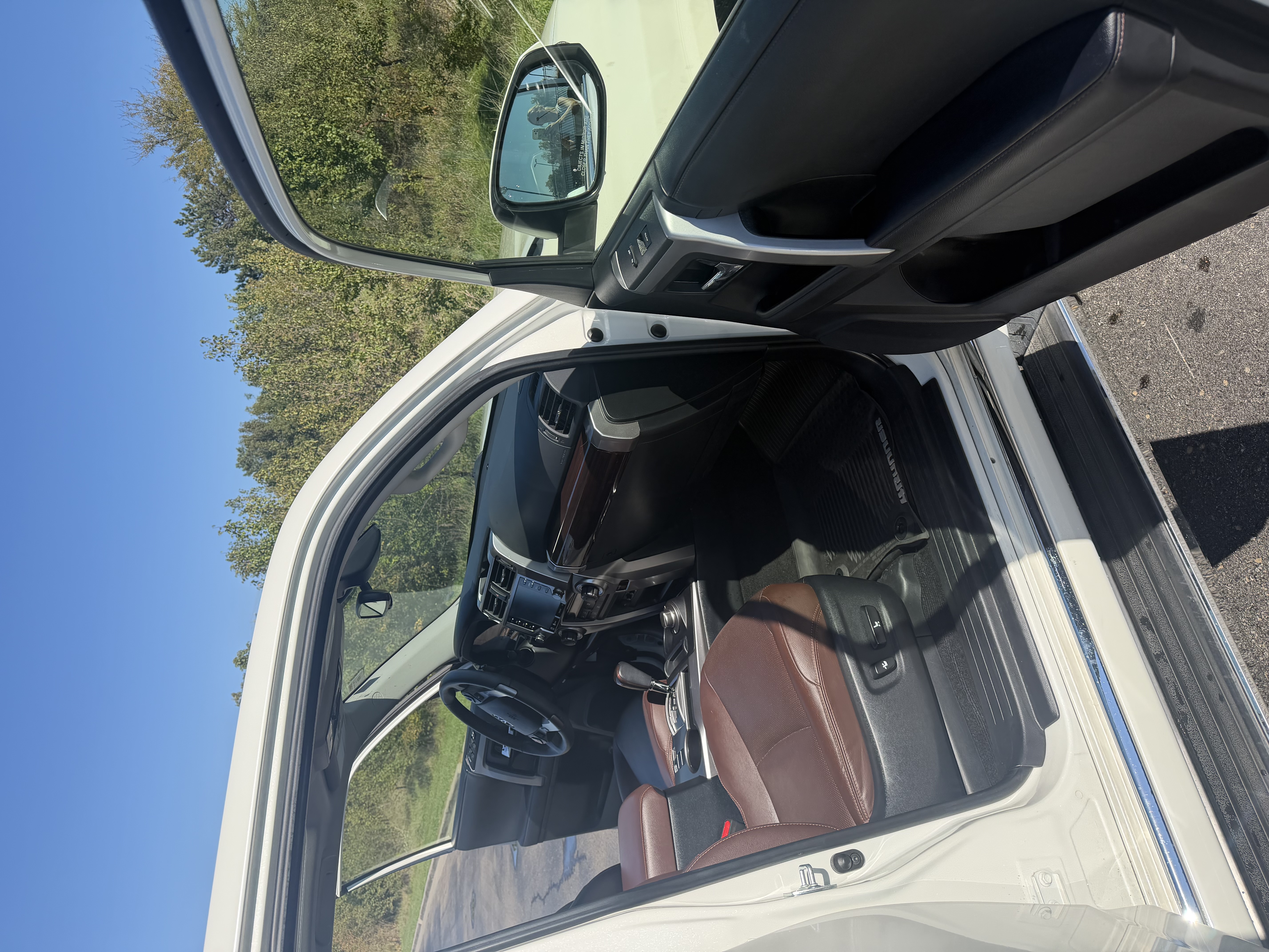 Used 2020 Toyota 4Runner Limited AWD/4WD image 14