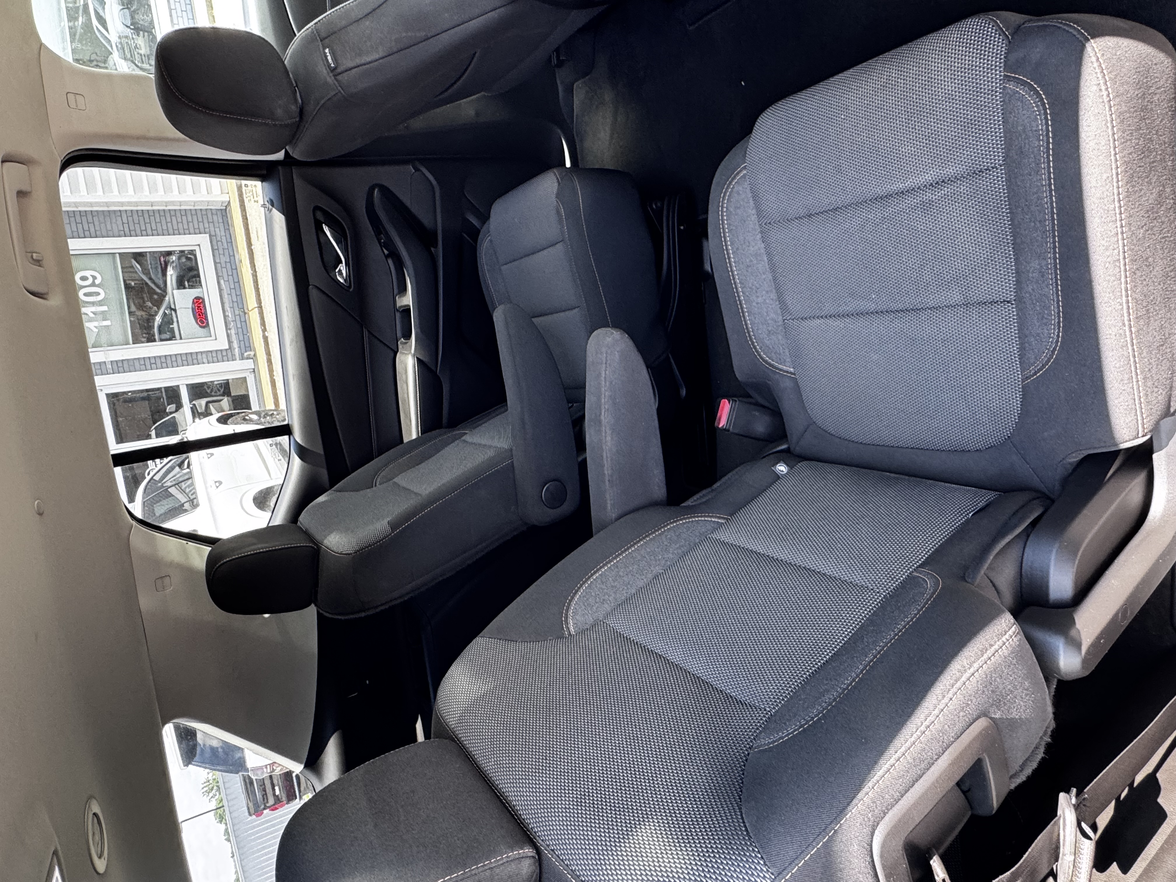 Used 2020 Chevrolet Traverse LT AWD/4WD image 6