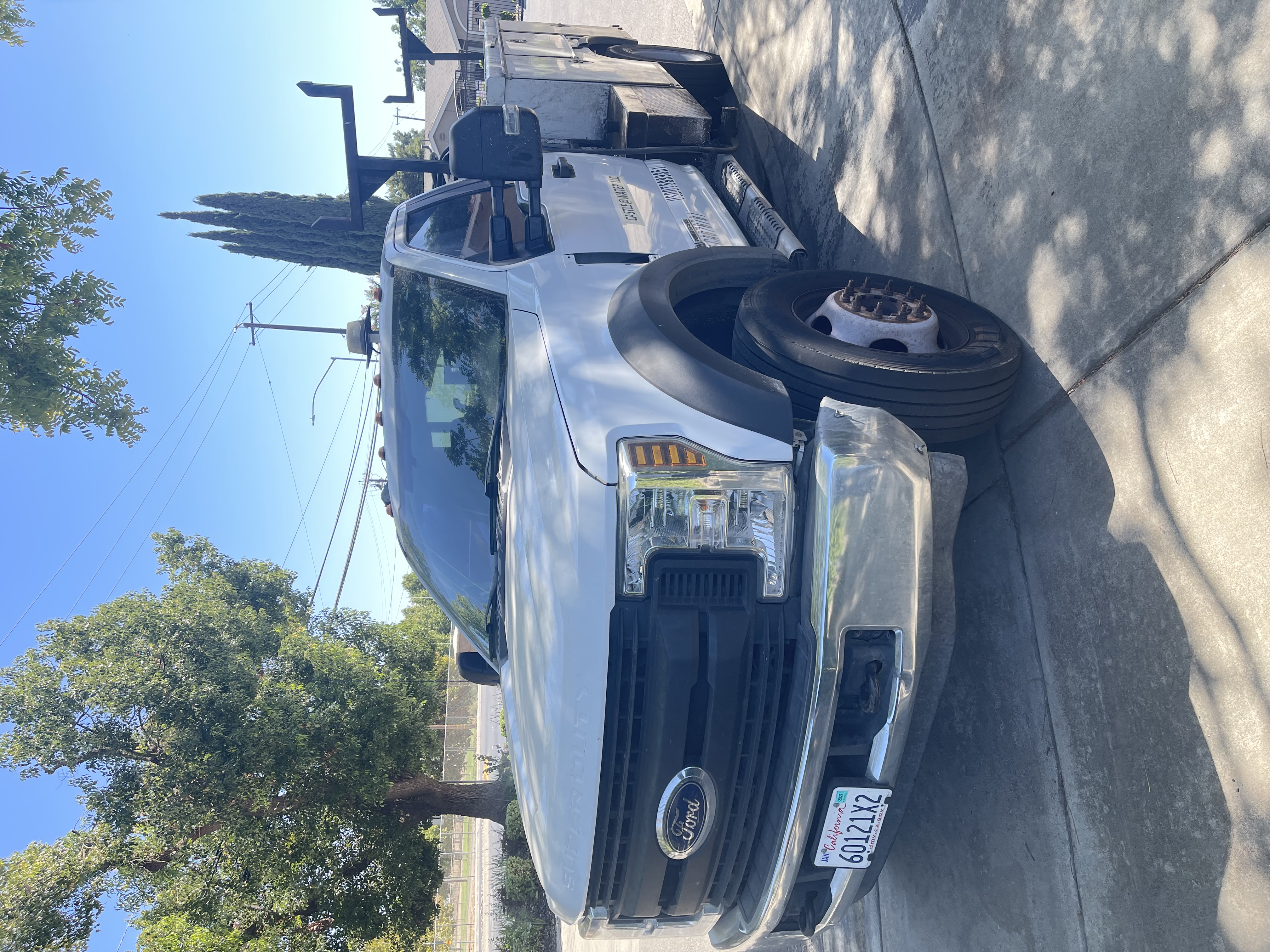 Used 2019 Ford F550 Luxury RWD image 2