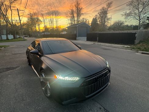 Used 2025 Audi RS 7 Performance w/ Black Optic Package AWD/4WD image 1