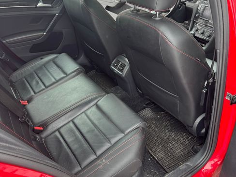 Used 2017 Volkswagen GTI Autobahn image 10