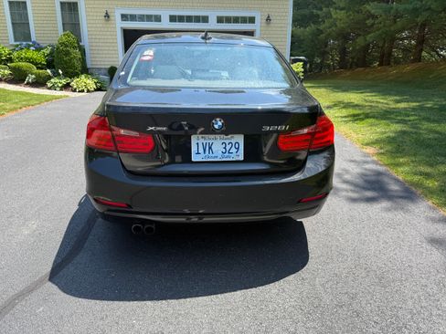 Used 2015 BMW 328i xDrive Sedan AWD/4WD image 4