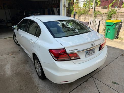 Used 2015 Honda Civic LX image 4