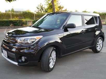 Used 2018 Kia Soul +