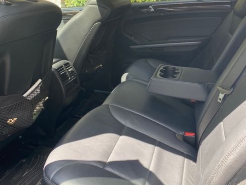 Used 2011 Mercedes-Benz ML 350 4MATIC image 7